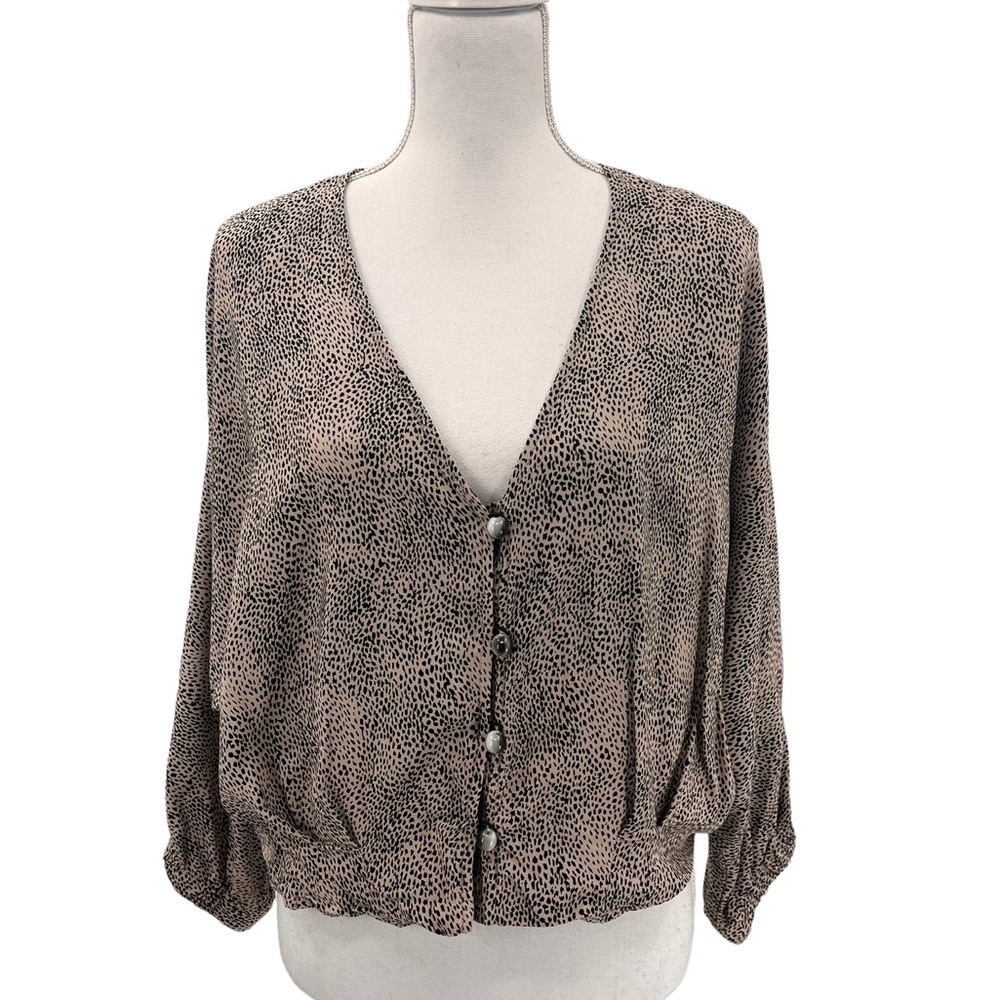 Zara Silky Animal Print Cropped Button up Blouse Sz M